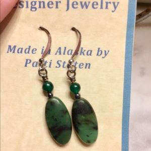 NWT jade/moss agate earrings